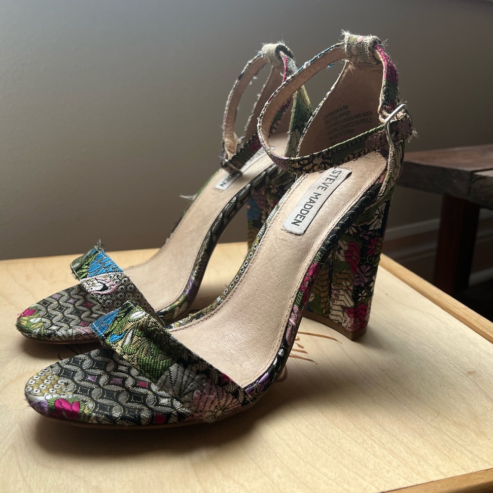 Steve Madden Floral Multicolor Block Heel Sandals